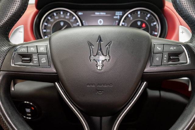 Used 2022 Maserati Levante Modena AWD/4WD image 11