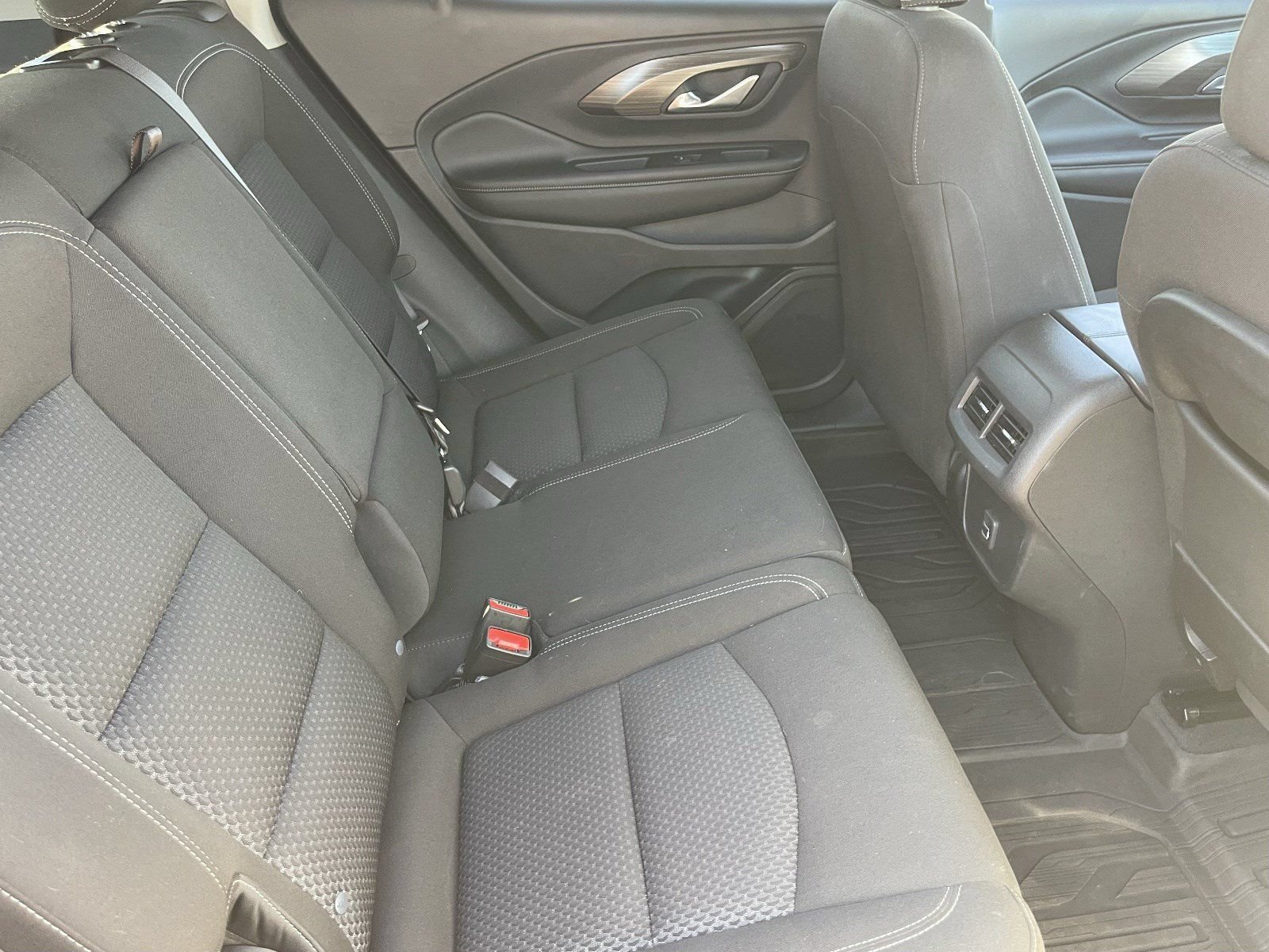 Certified 2022 GMC Terrain SLE w/ Driver Convenience Package FWD image 14