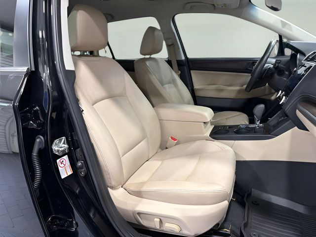 Used 2018 Subaru Outback 2.5i Limited AWD/4WD image 16