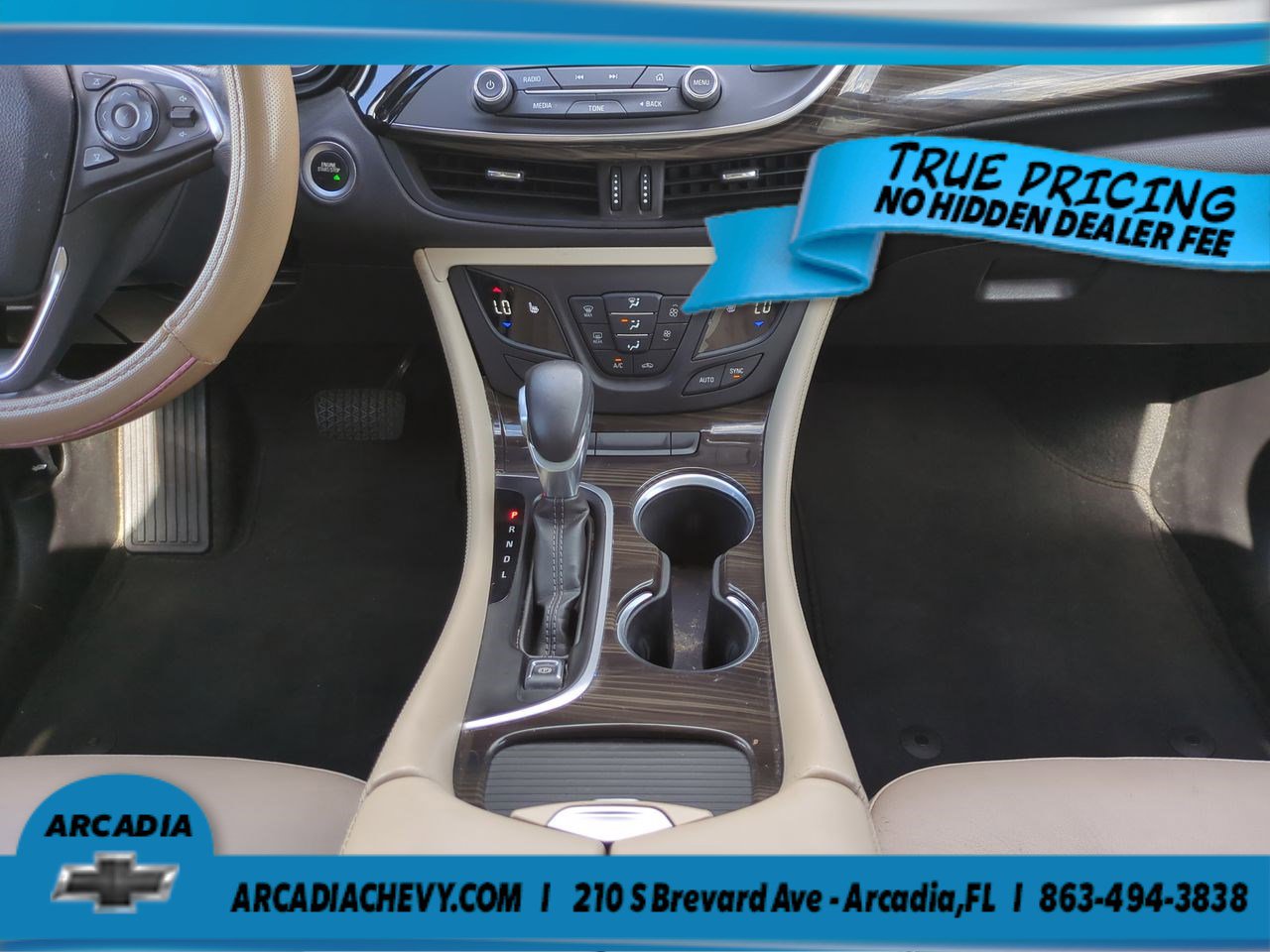 Used 2019 Buick Envision Essence FWD image 18