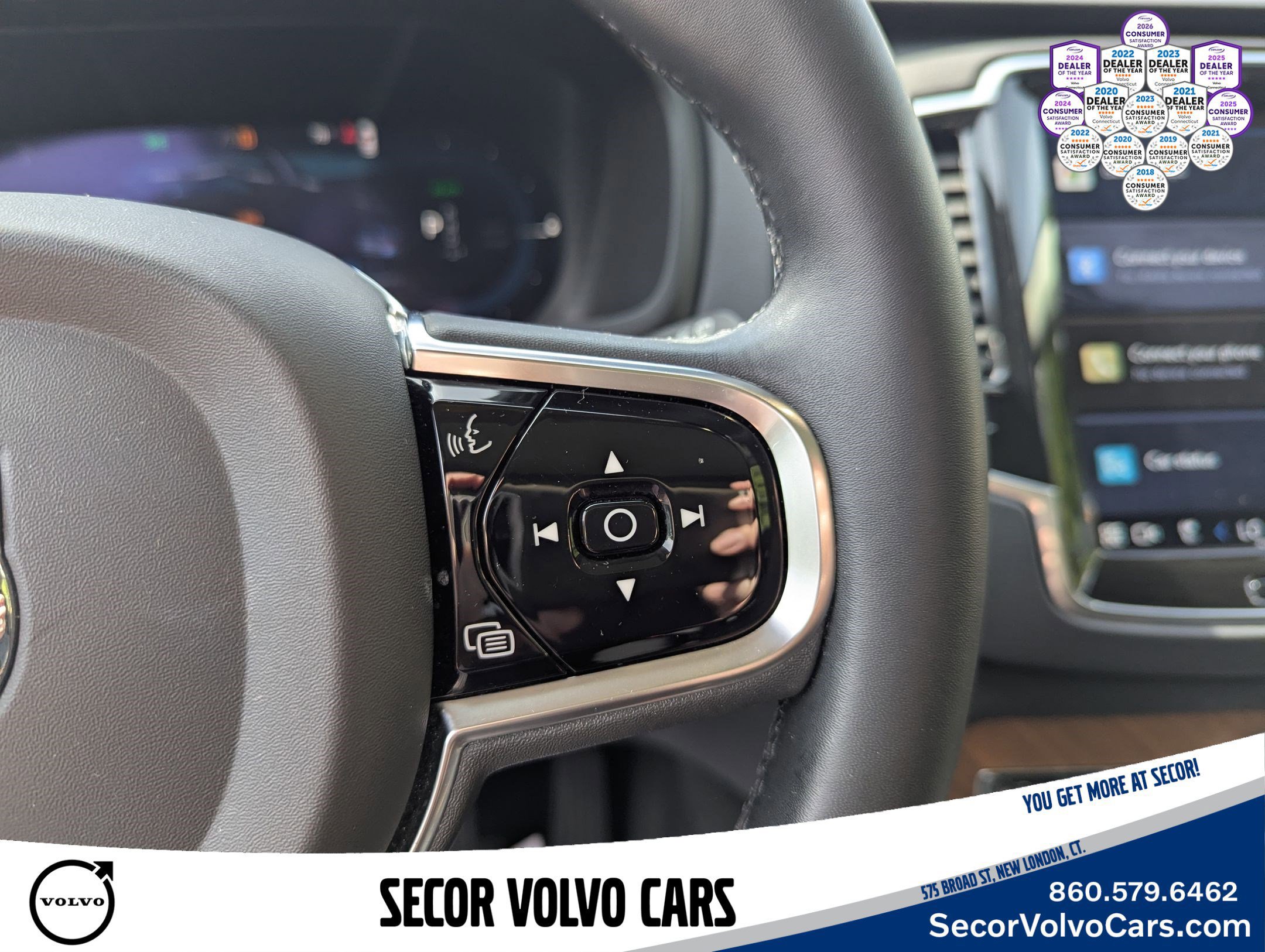 Certified 2024 Volvo XC90 T8 Plus w/ Protection Package Premier image 13