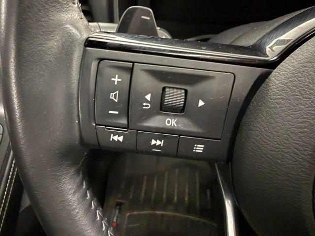 Used 2023 Nissan Rogue Platinum w/ Platinum Premium Package image 16