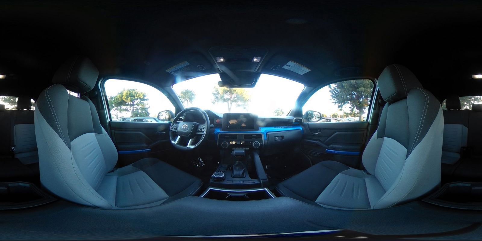 Used 2025 Toyota Tacoma TRD Off-Road image 38