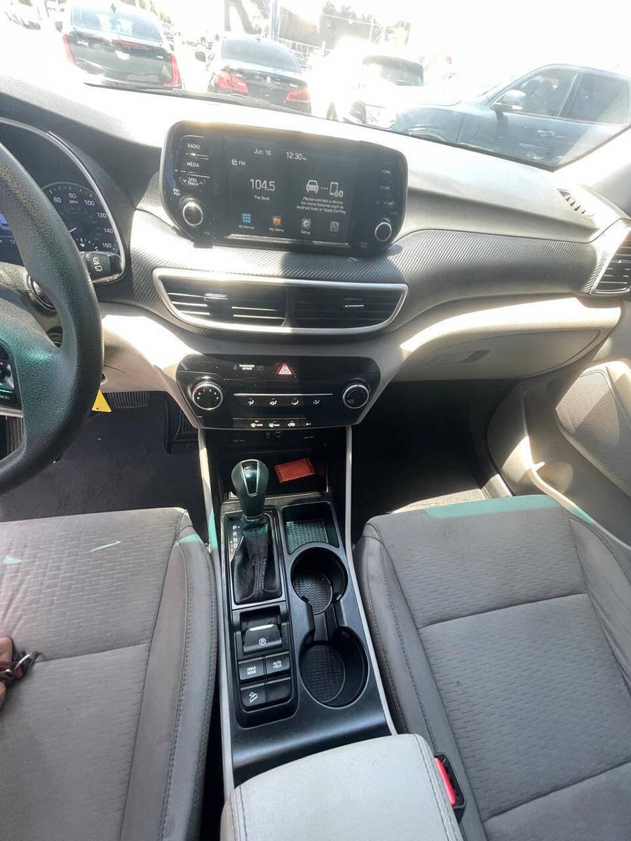 Used 2021 Hyundai Tucson SE AWD/4WD image 8
