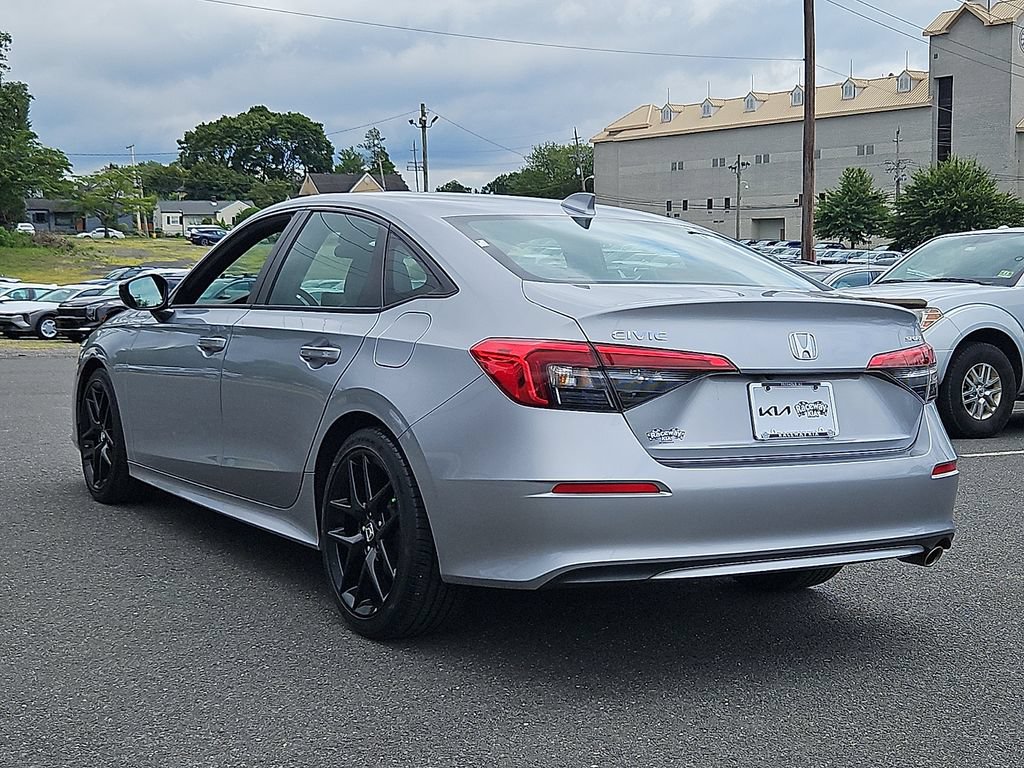 Used 2023 Honda Civic Sport image 5