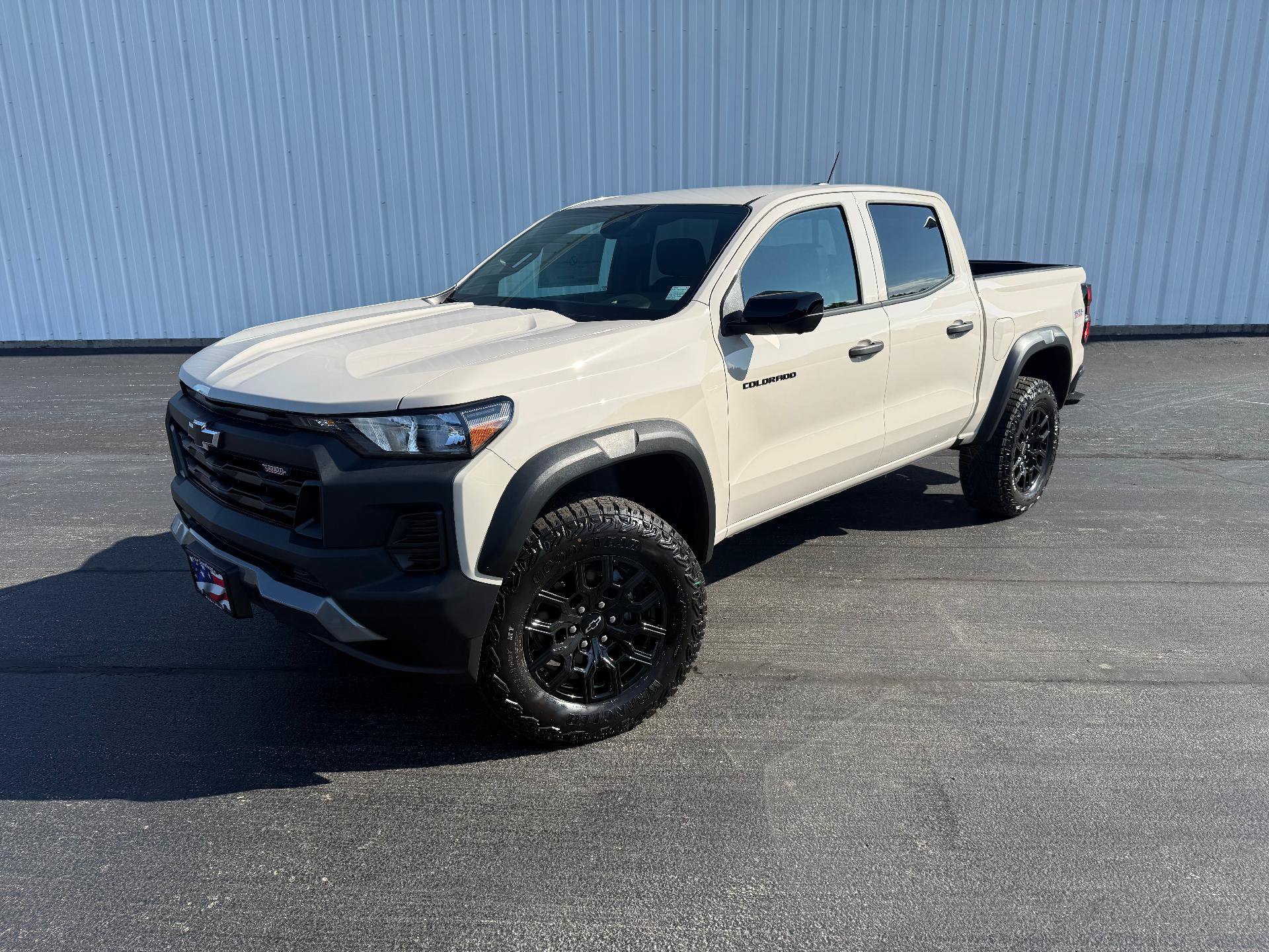 New 2026 Chevrolet Colorado Trail Boss AWD/4WD image 1