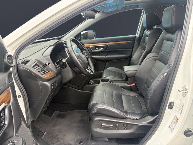 Used 2018 Honda CR-V Touring image 9