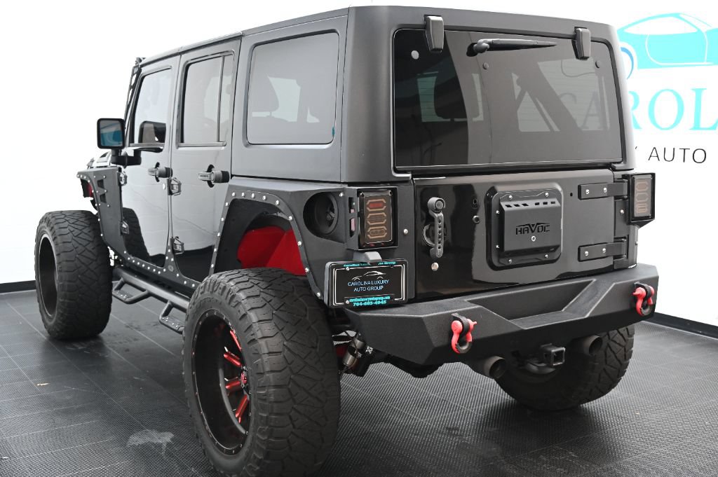Used 2018 Jeep Wrangler Unlimited Rubicon w/ Cold Weather Group AWD/4WD image 4