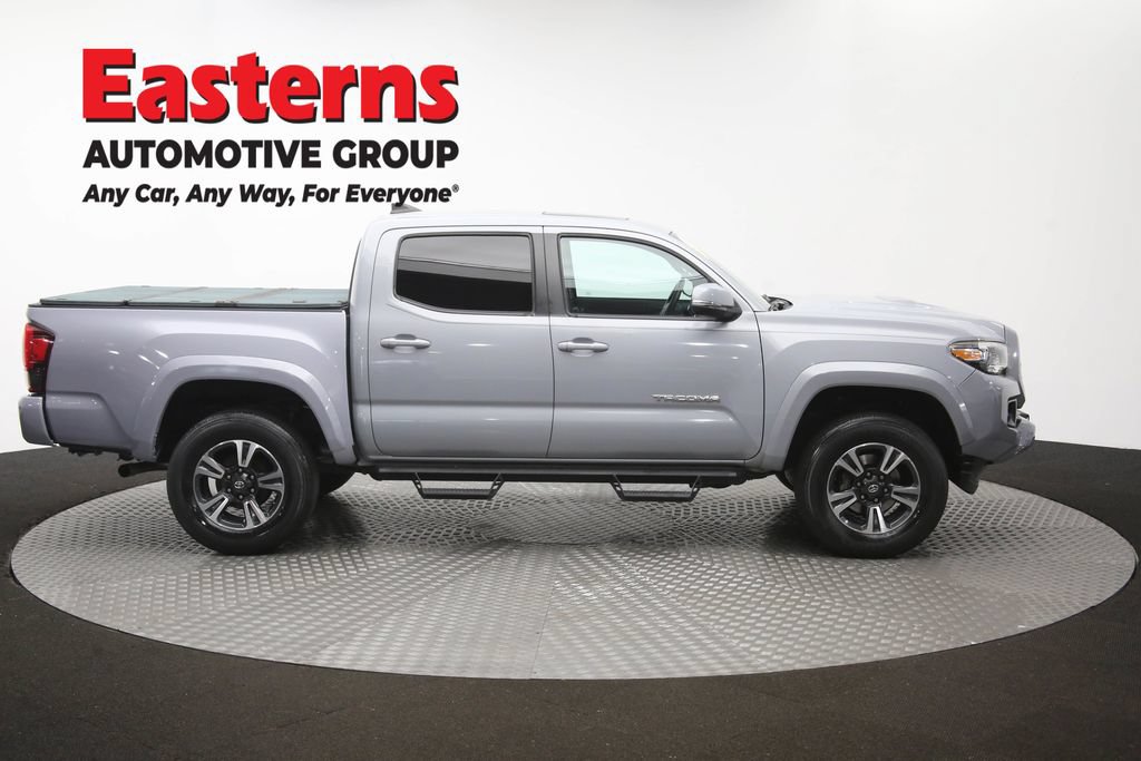 Used 2018 Toyota Tacoma TRD Sport AWD/4WD image 48
