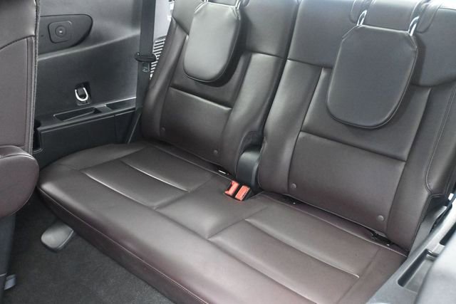 Used 2025 Ford Explorer Platinum w/ LUX Leather Package AWD/4WD image 20