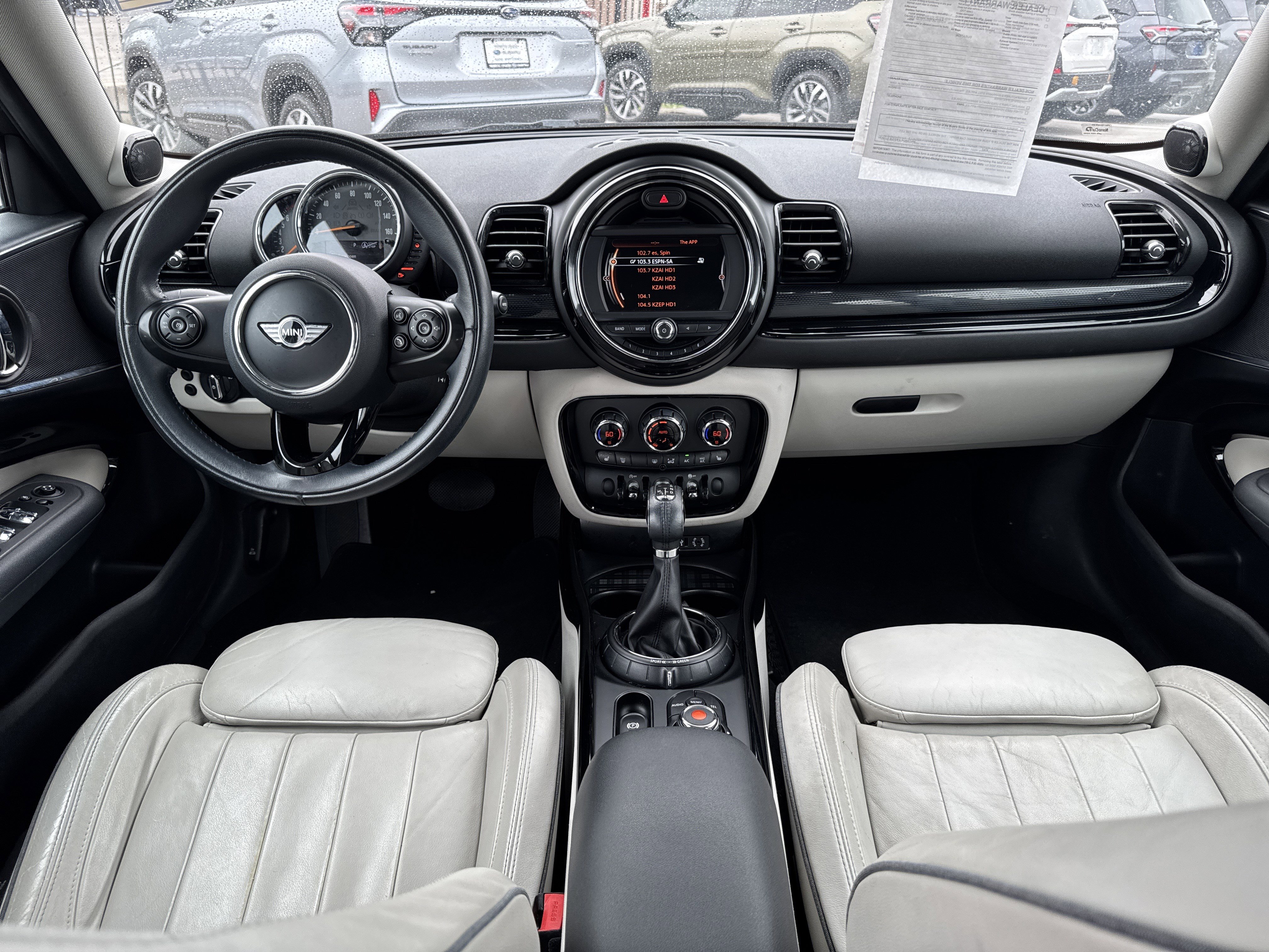 Used 2017 MINI Cooper Clubman FWD image 10