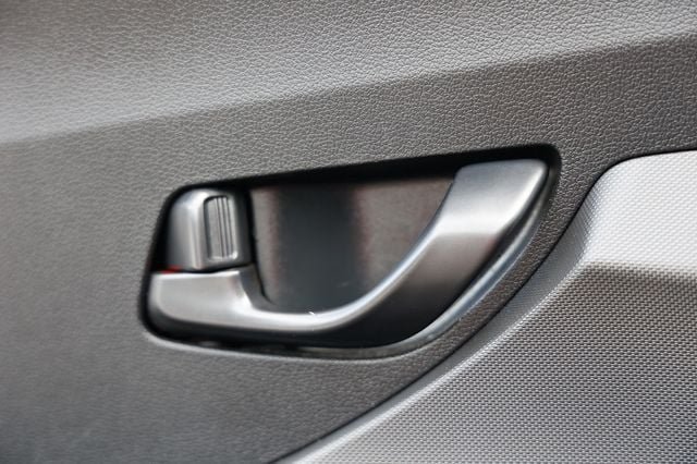 Used 2019 Hyundai Veloster Turbo Ultimate FWD image 47