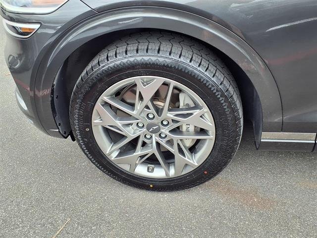 Used 2025 Genesis GV70 2.5T AWD/4WD image 29