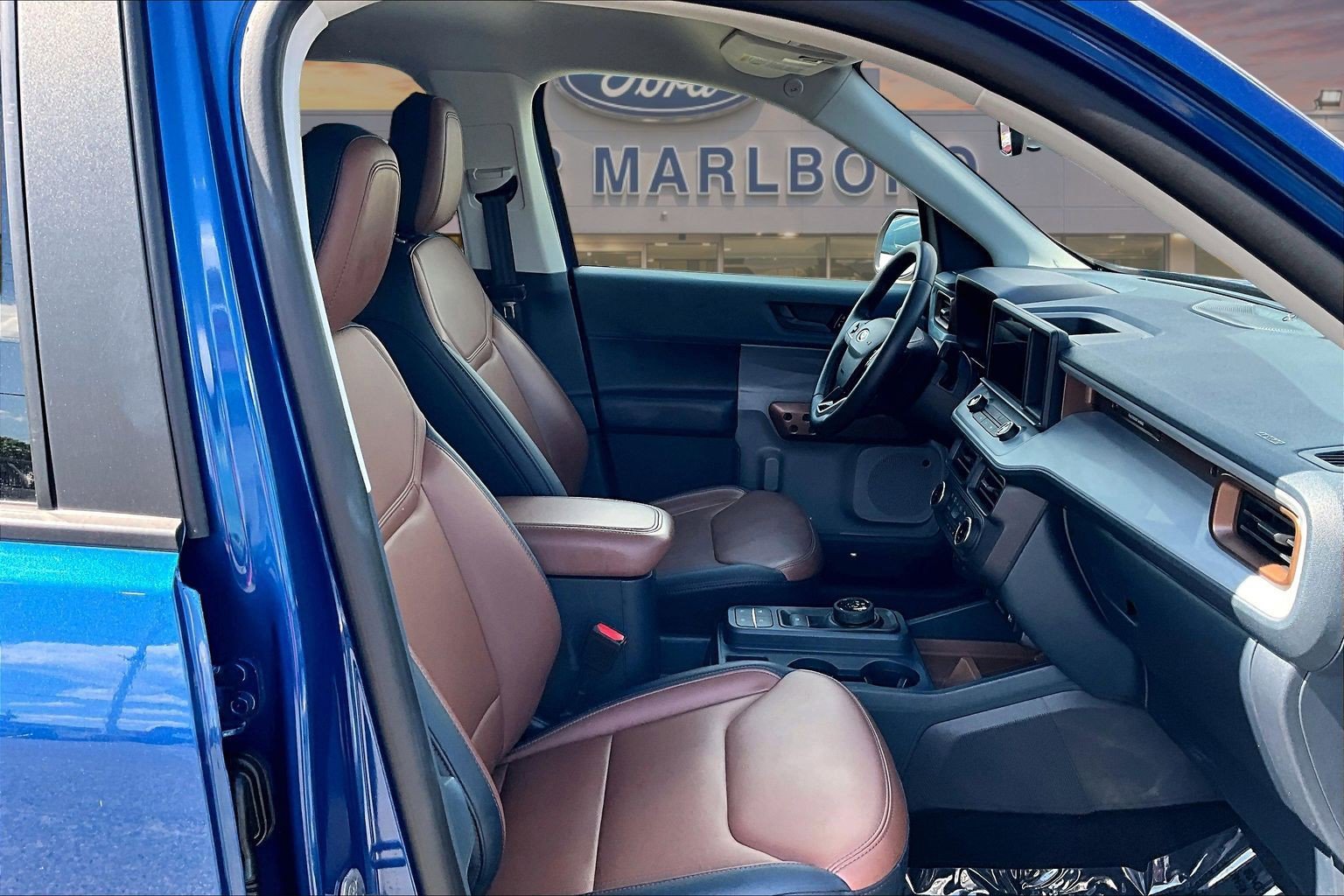 Certified 2023 Ford Maverick Lariat w/ Lariat Luxury Package AWD/4WD image 7