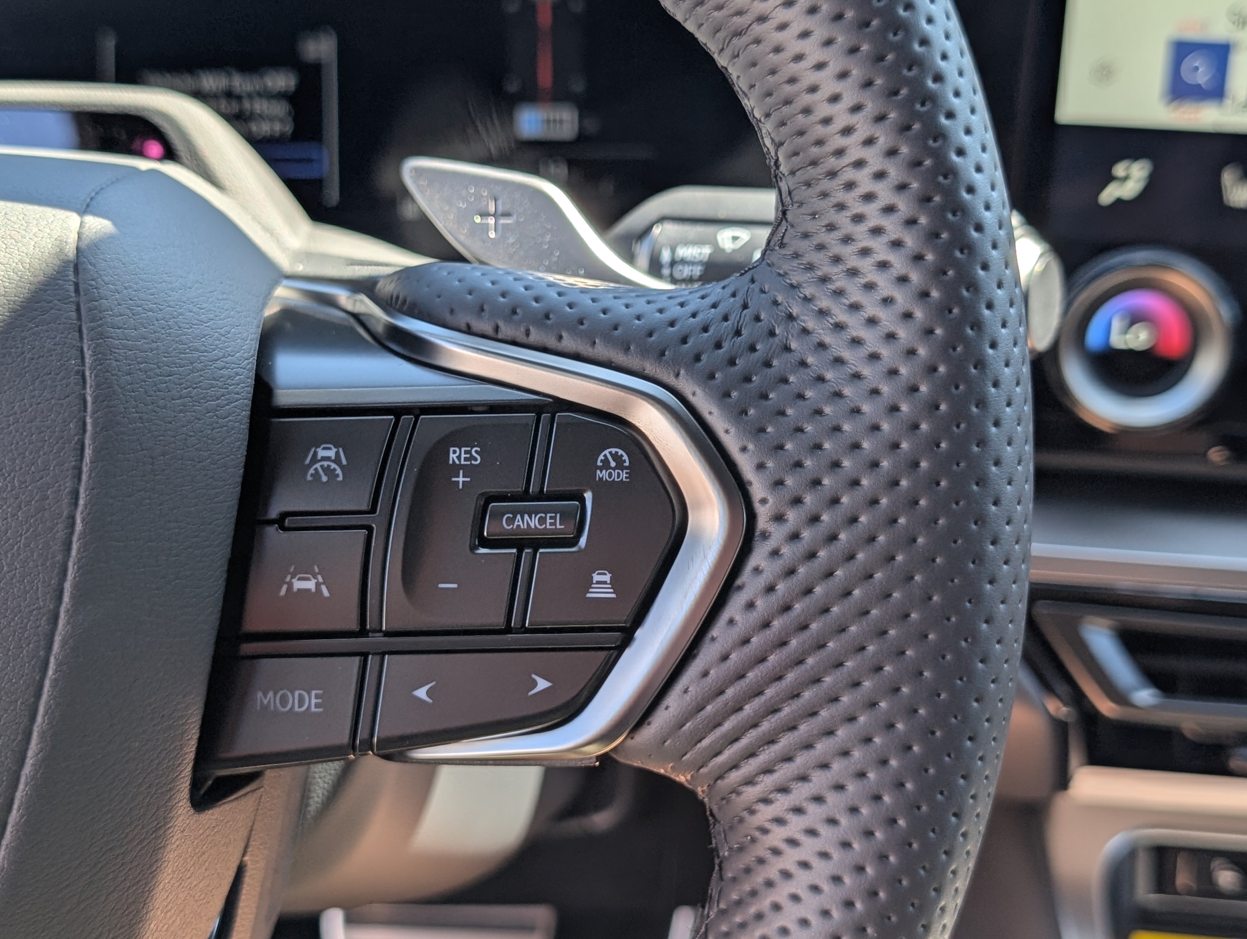 New 2026 Lexus TX 500h AWD w/ Technology Package image 22