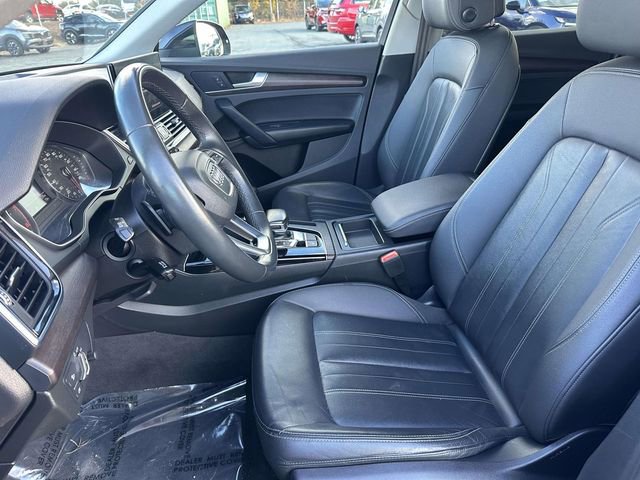 Used 2022 Audi Q5 2.0T Premium w/ Convenience Package image 14