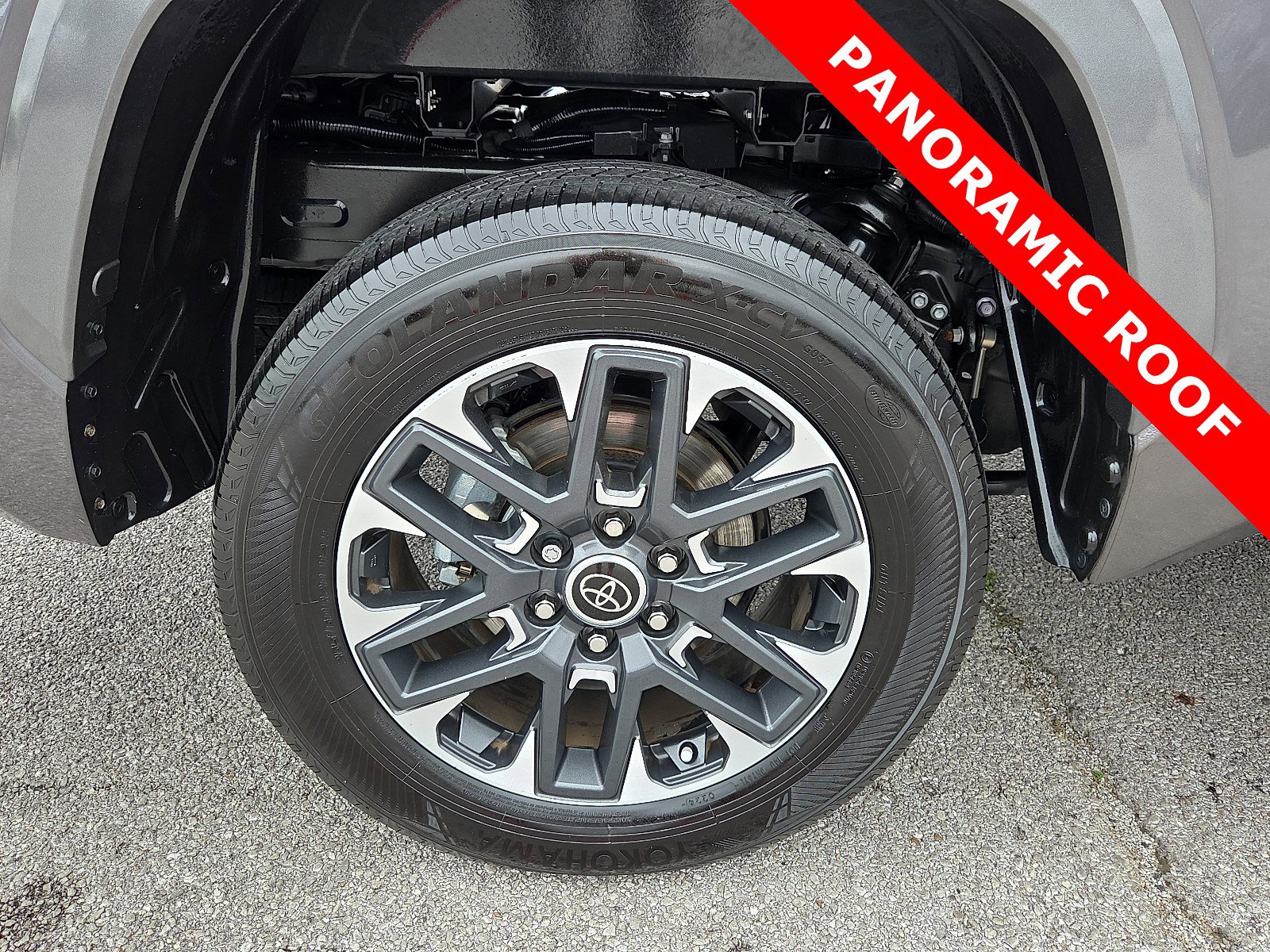 Used 2022 Toyota Tundra Limited AWD/4WD image 7