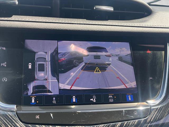 Used 2025 Cadillac XT6 Premium Luxury w/ Technology Package FWD image 11