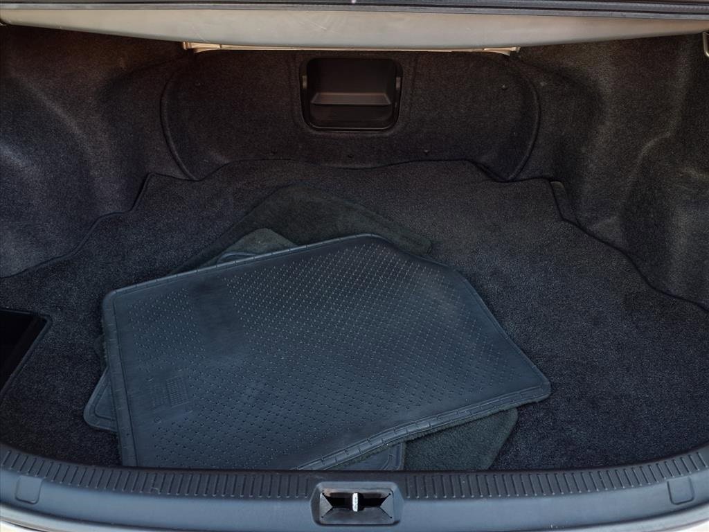 Used 2011 Toyota Camry SE image 21