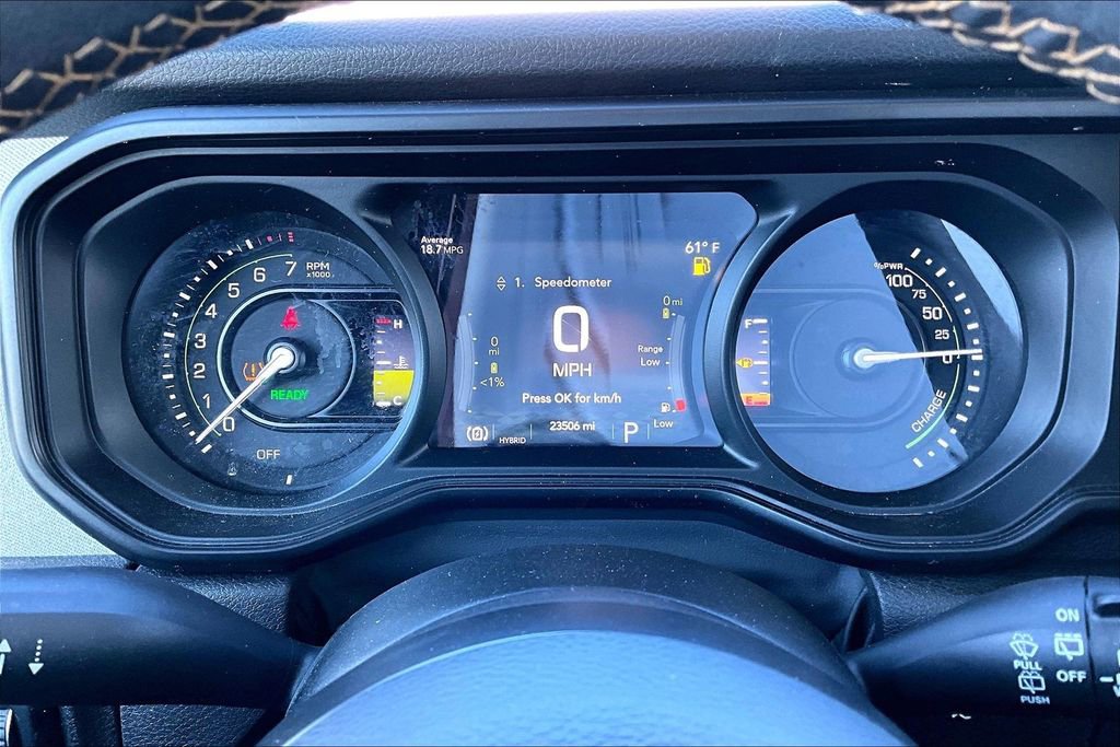 Used 2024 Jeep Wrangler Unlimited image 7