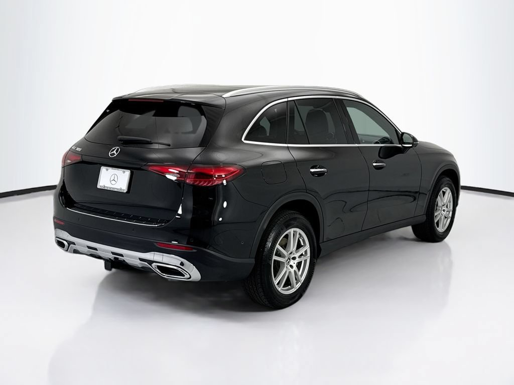 Certified 2026 Mercedes-Benz GLC 300 image 5