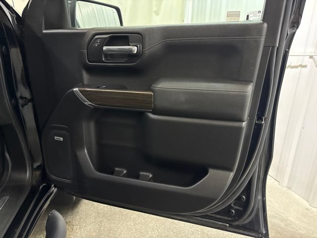 Used 2019 Chevrolet Silverado 1500 LT Trail Boss AWD/4WD image 26