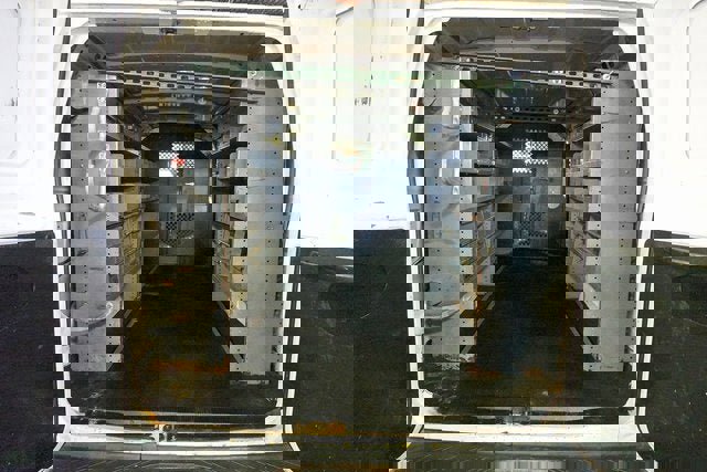 Used 2009 Ford E-350 and Econoline 350 Super Duty image 6