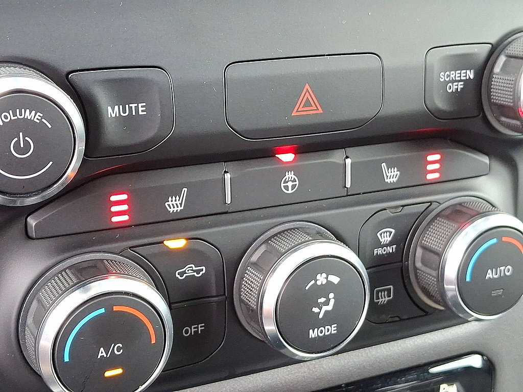Certified 2022 RAM 1500 Big Horn AWD/4WD image 19