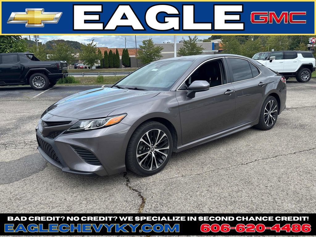 Used 2020 Toyota Camry SE