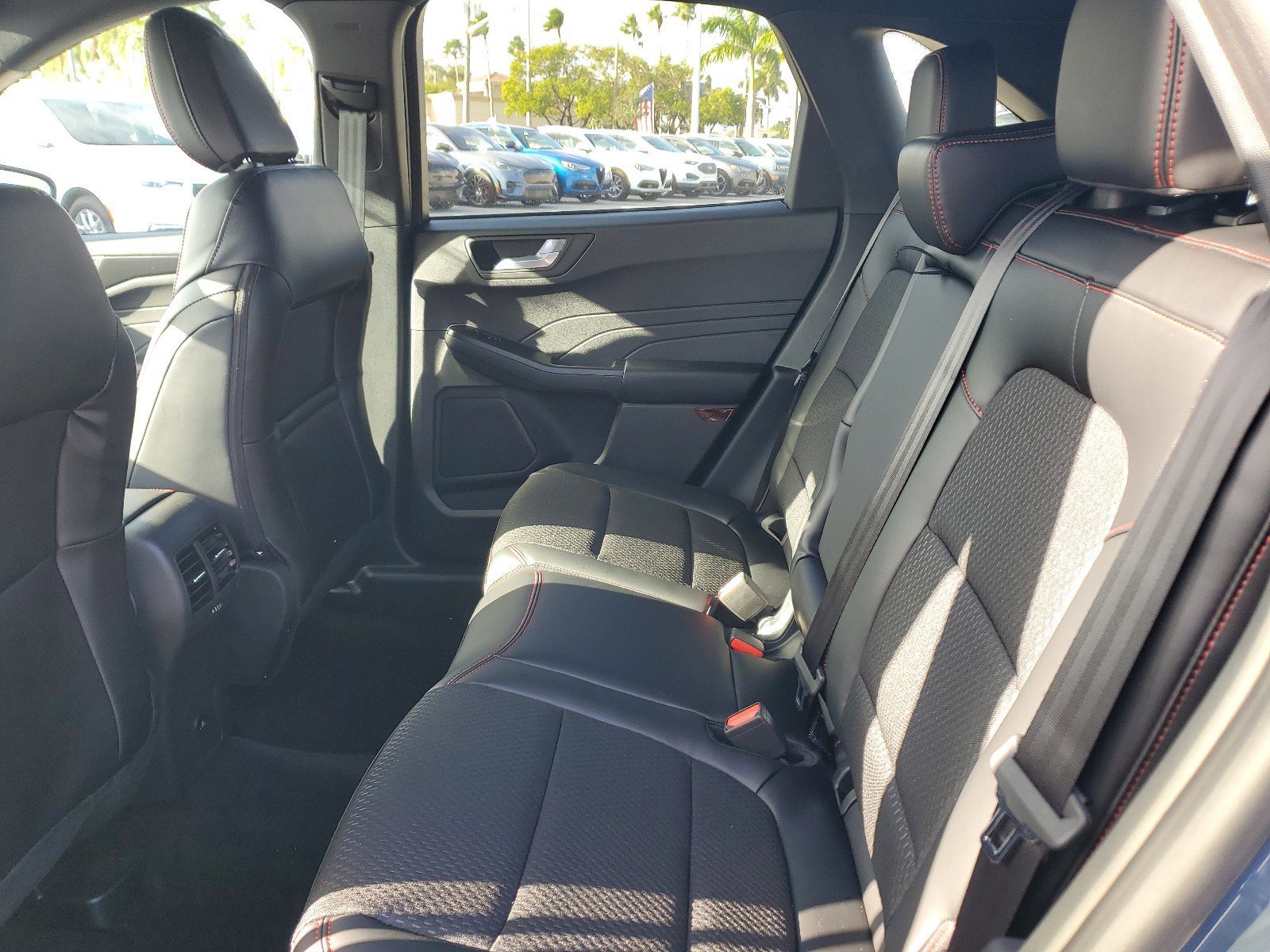 New 2025 Ford Escape ST-Line w/ Equipment Group 301A image 11