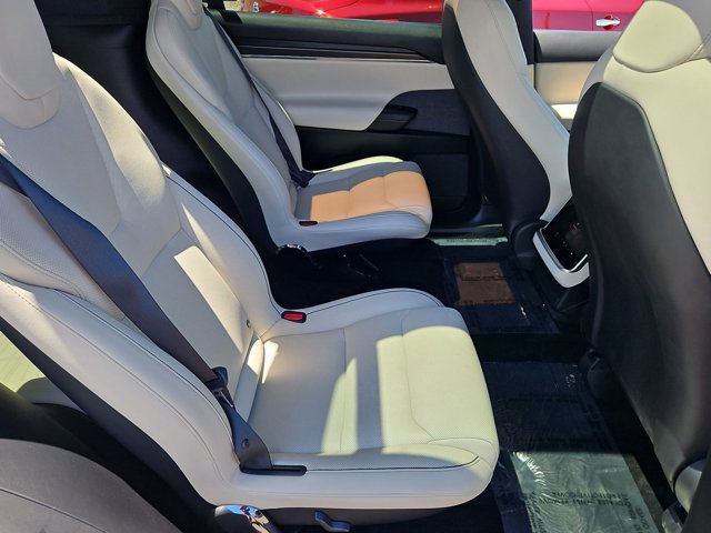Used 2022 Tesla Model X Plaid AWD/4WD image 27