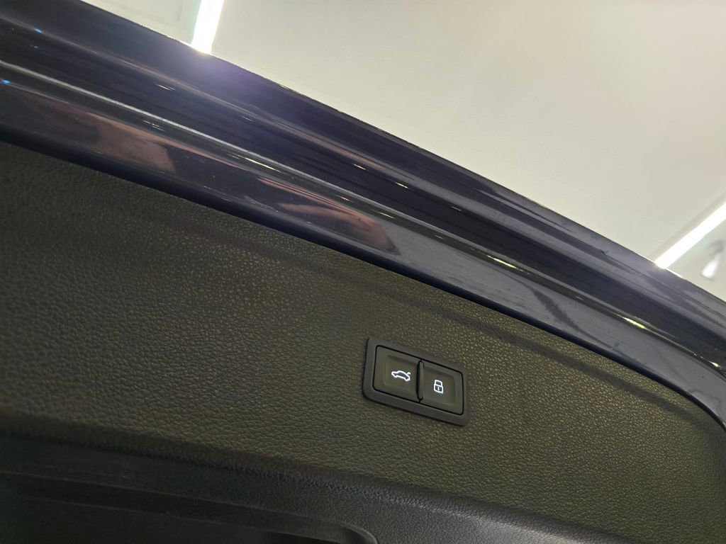 Used 2019 Audi Q5 2.0T Premium w/ Convenience Package image 41