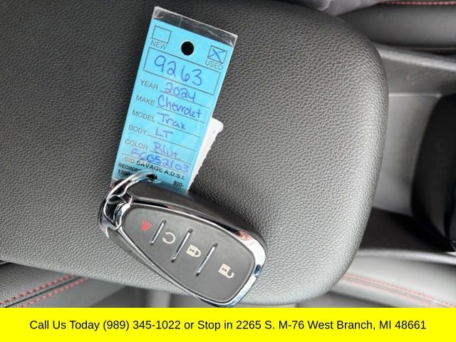Used 2024 Chevrolet Trax RS w/ Sunroof Package image 20