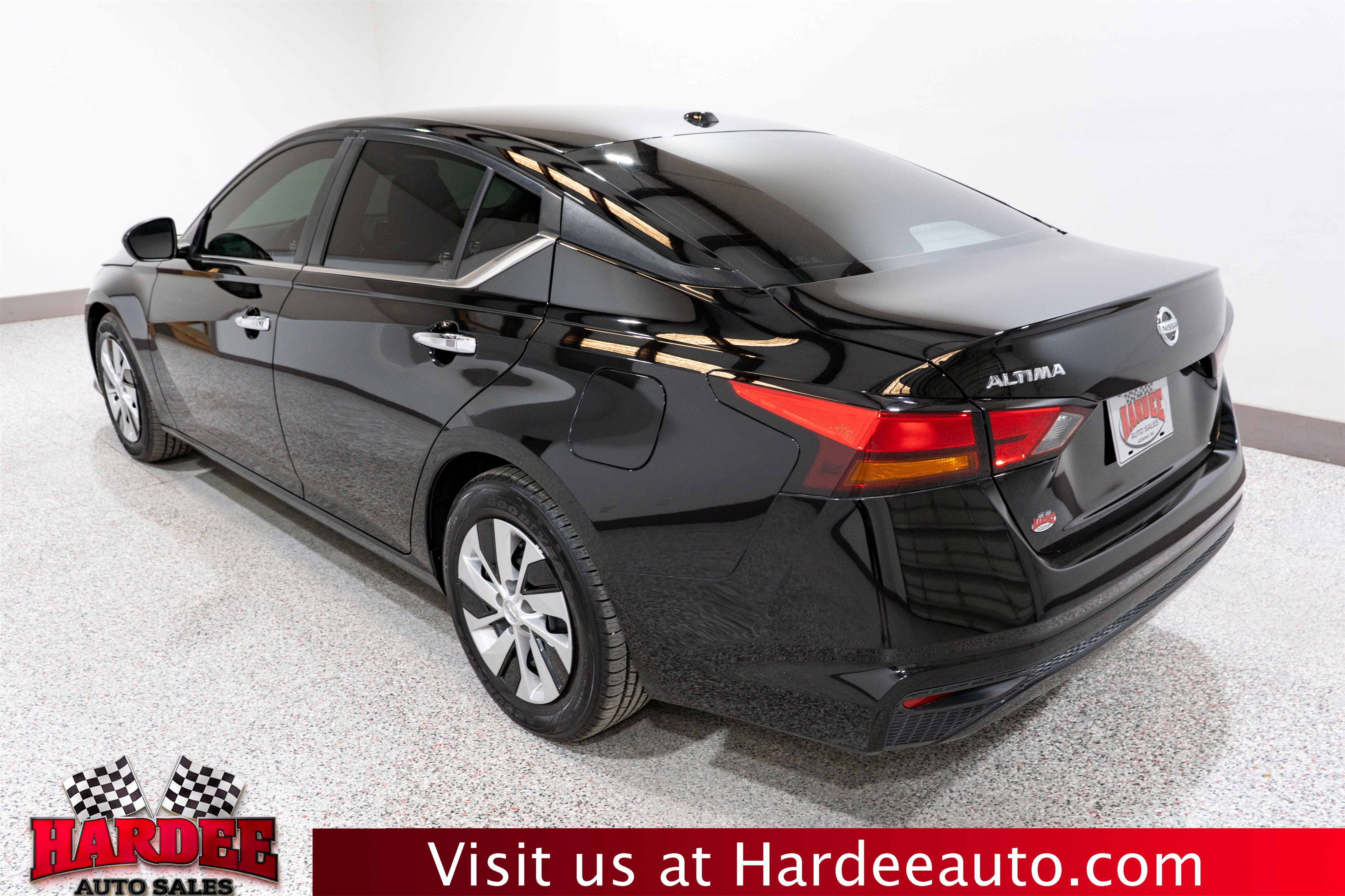 Used 2020 Nissan Altima 2.5 S FWD image 3