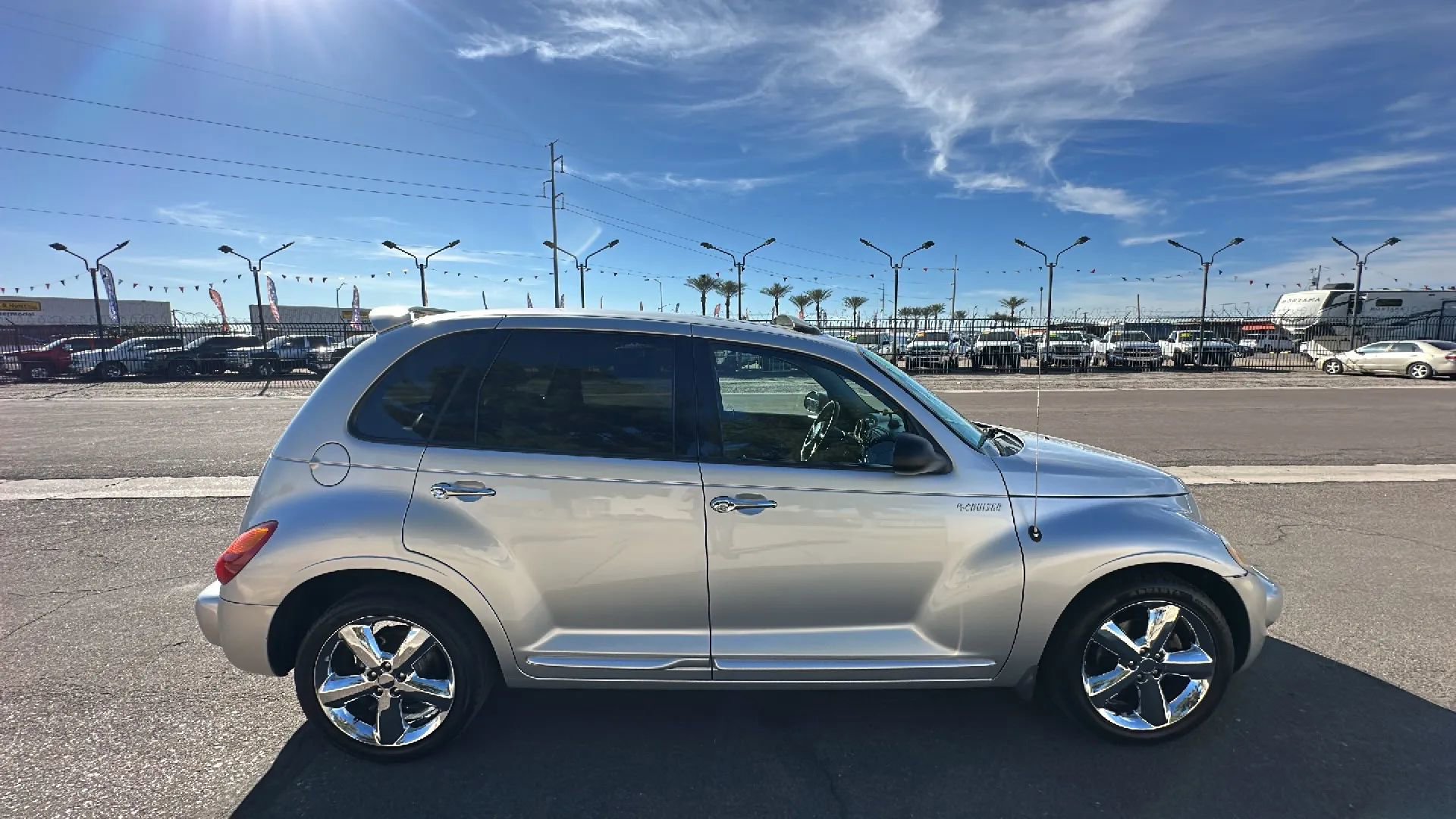 Used 2004 Chrysler PT Cruiser GT image 6