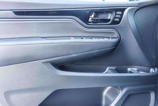 Certified 2024 Honda Odyssey Touring image 24