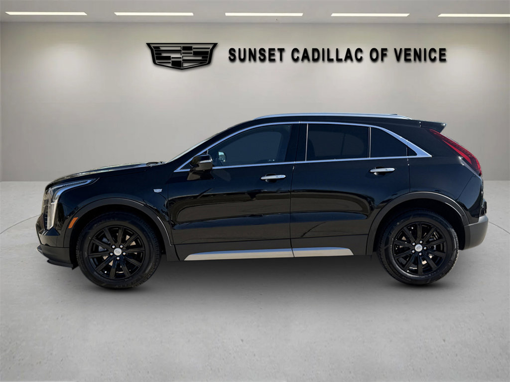Certified 2022 Cadillac XT4 Premium Luxury w/ Enhanced Visibility Package image 6