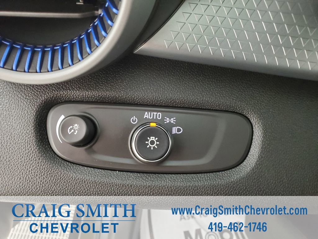 Used 2024 Chevrolet Trax LS FWD image 19