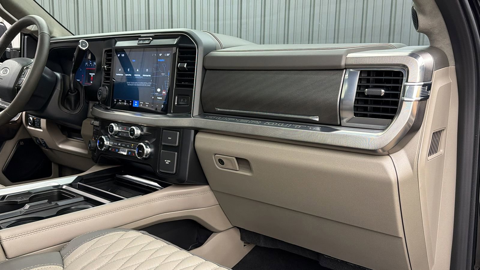 Used 2026 Ford F450 Platinum w/ Platinum Plus Package image 42