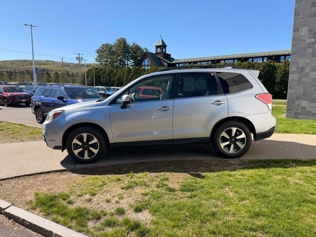 Used 2018 Subaru Forester 2.5i Limited AWD/4WD image 7