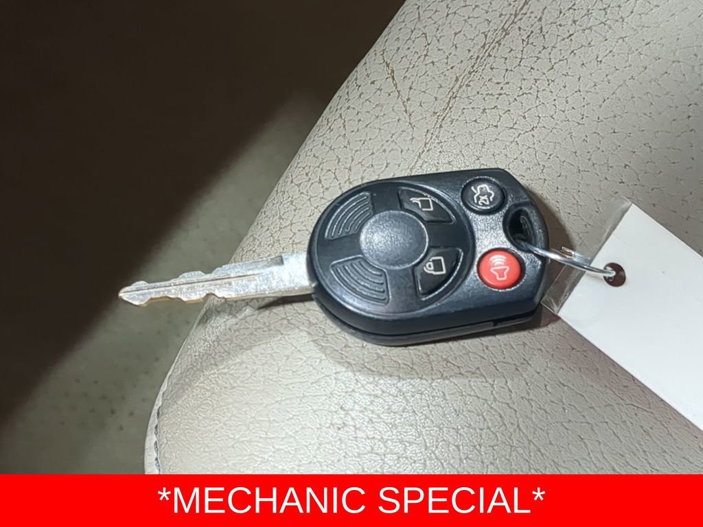 Used 2009 Ford Edge Limited FWD image 31