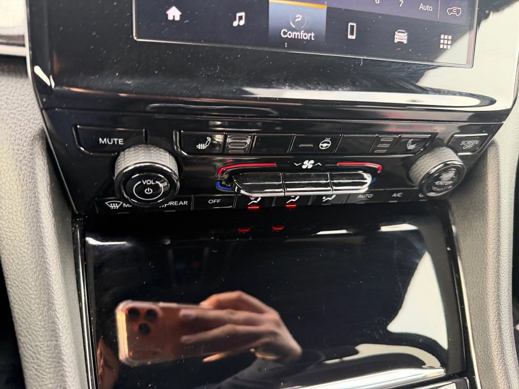 Used 2022 Jeep Grand Cherokee Altitude image 20