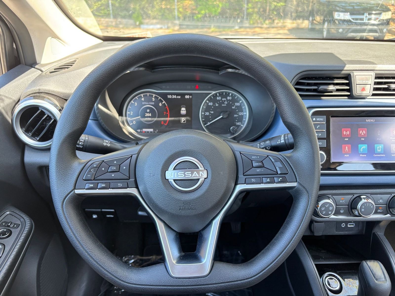 Used 2025 Nissan Versa SV FWD image 34