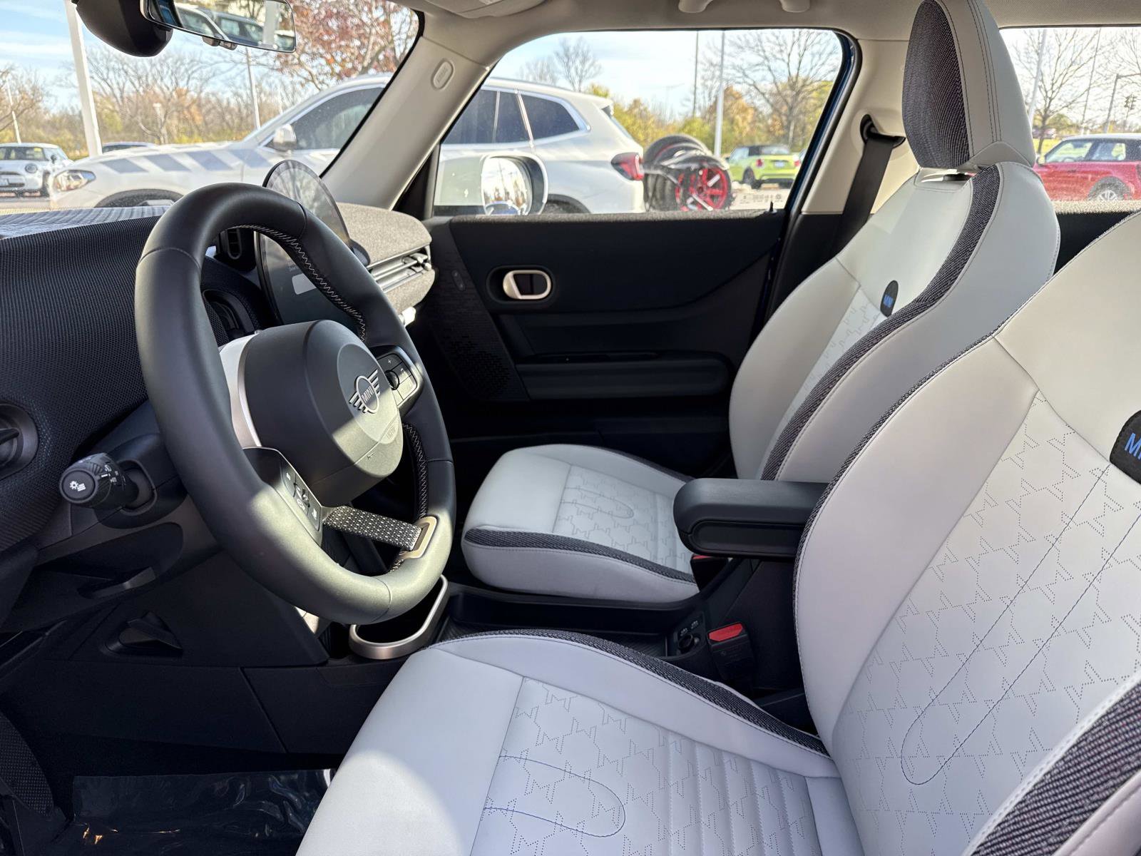 Certified 2025 MINI Cooper S FWD image 25