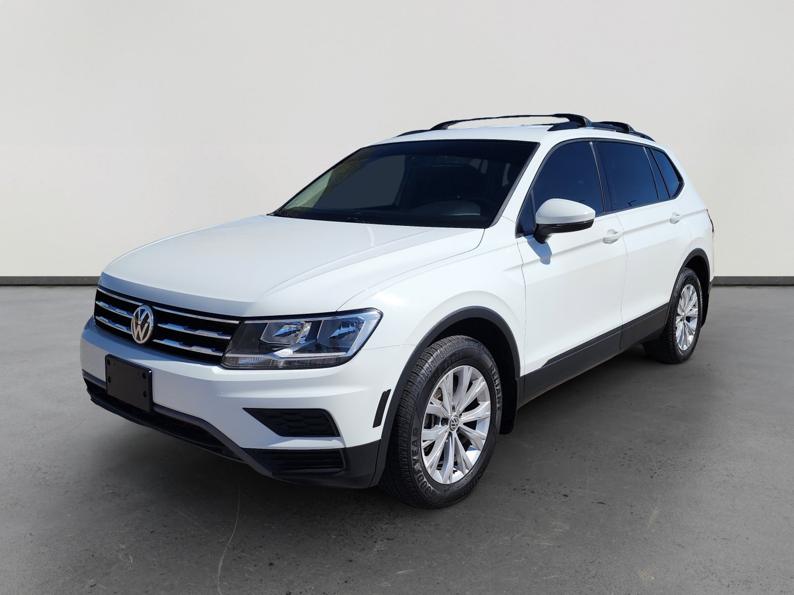 Used 2019 Volkswagen Tiguan S w/ Driver Assistance Package image 1