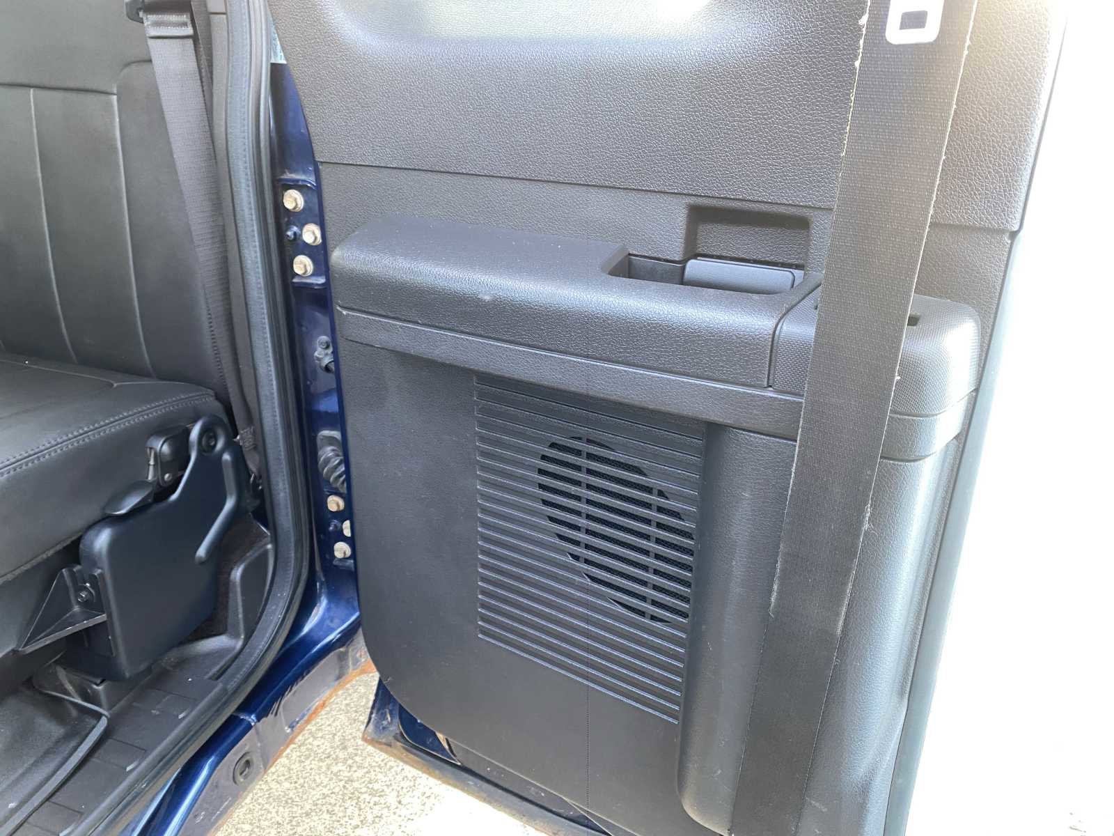 Used 2011 Ford F350 Lariat w/ Lariat Interior Pkg image 31