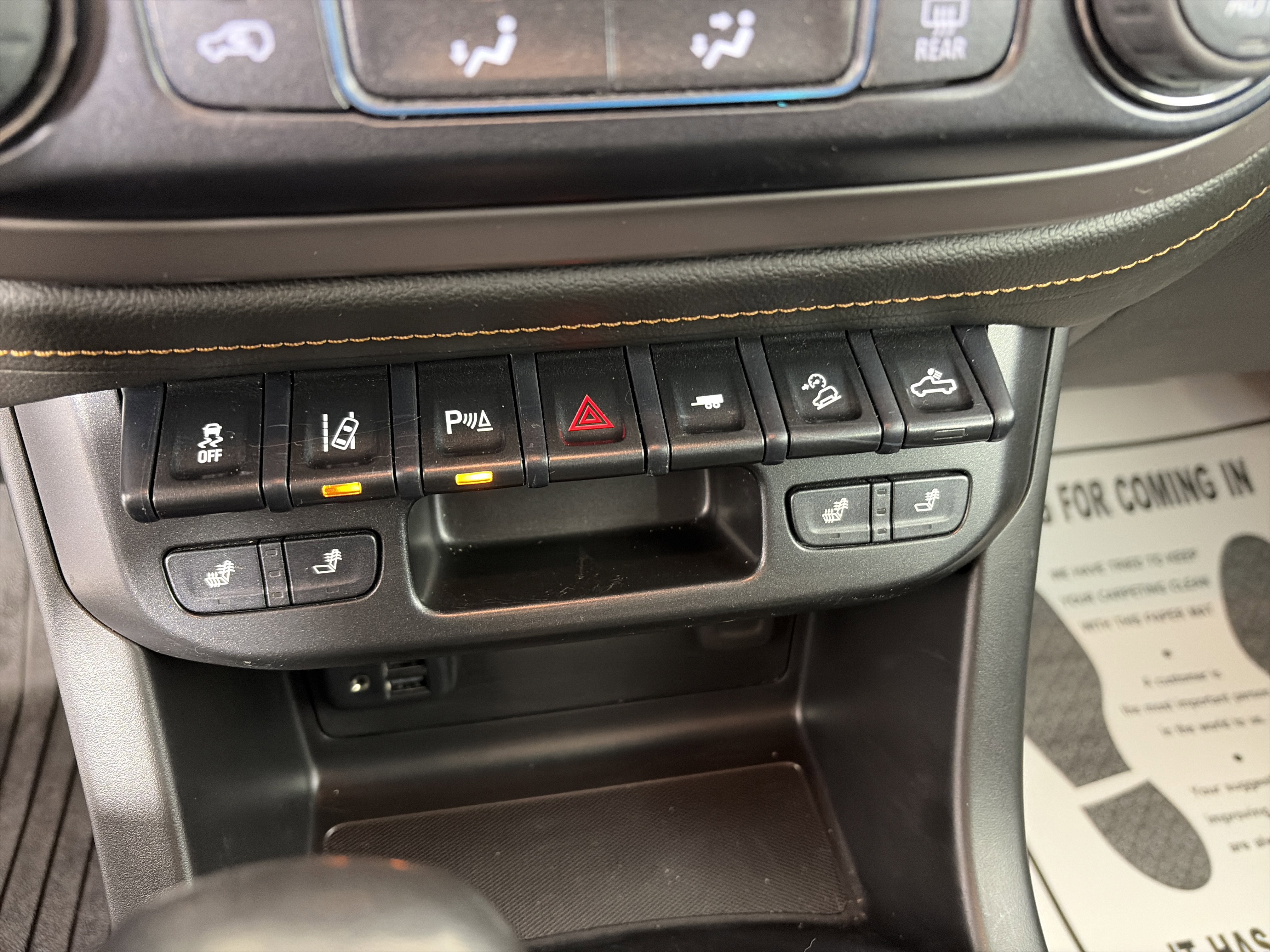 Certified 2022 GMC Canyon AT4 image 25