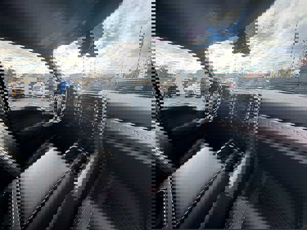 Used 2017 Ford F350 Lariat w/ Lariat Ultimate Package image 26