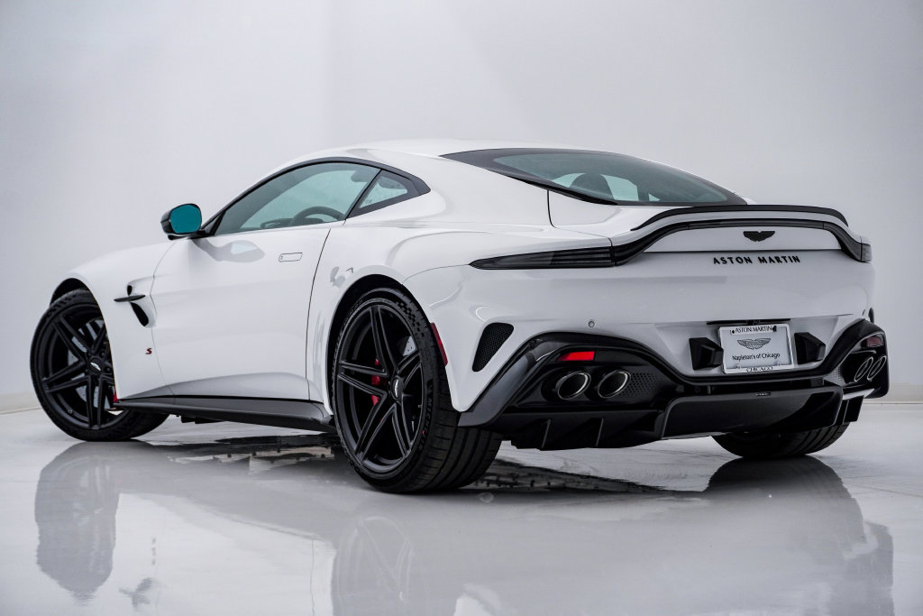 New 2026 Aston Martin V8 Vantage S RWD image 8