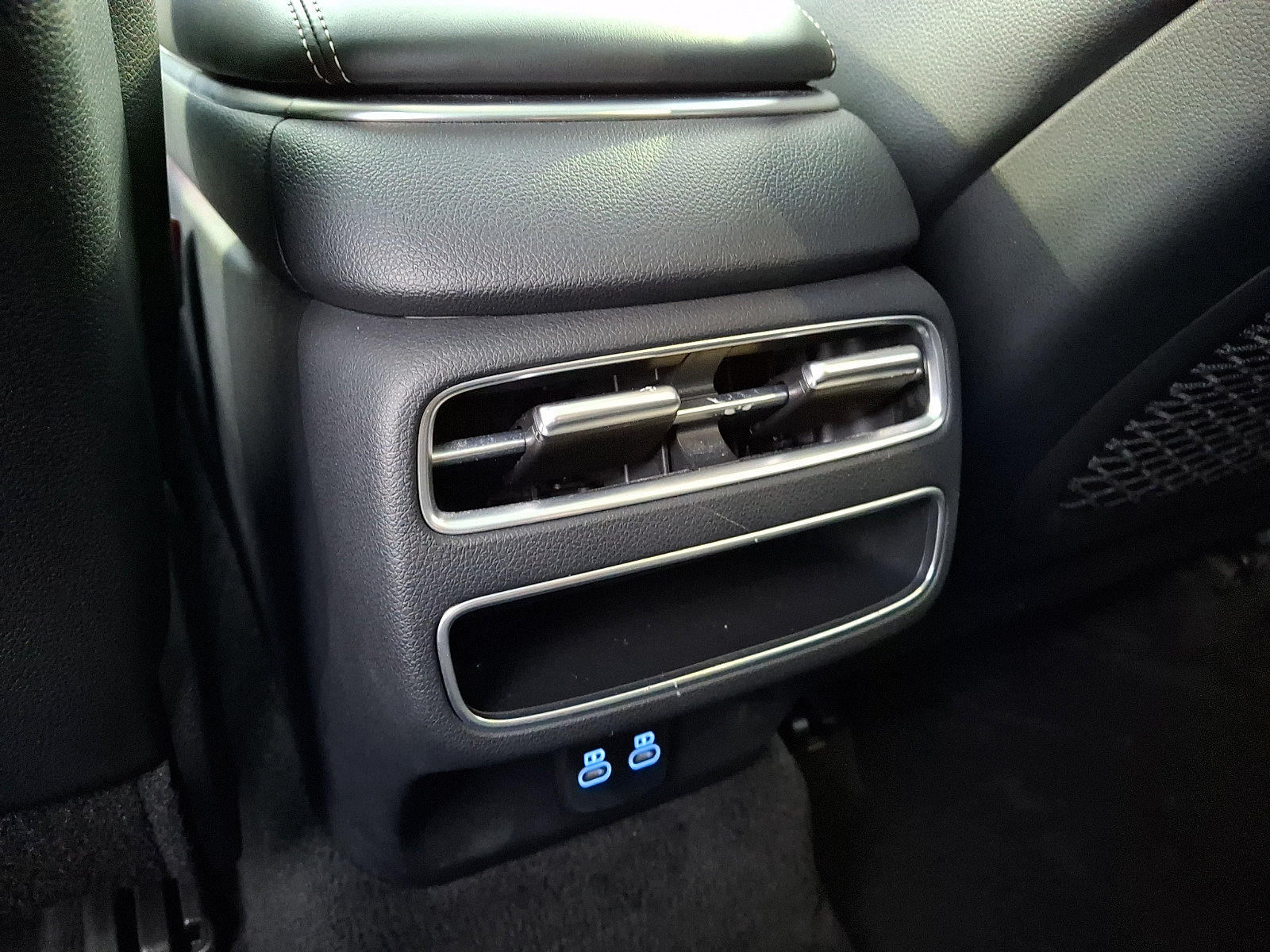 Certified 2026 Genesis Electrified GV70 AWD/4WD image 11
